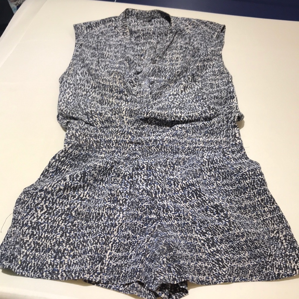 Vince romper
